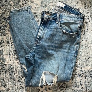 Abercrombie Curve Love High Rise Mom Jeans